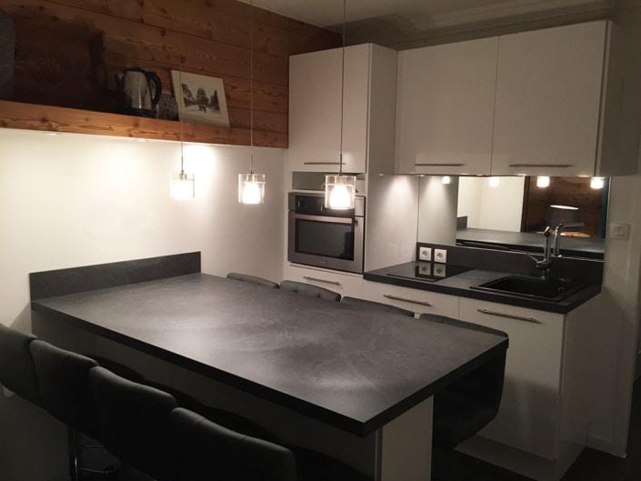 optimisation-renovation-appartement-ski-7 Cuisine ouverte
